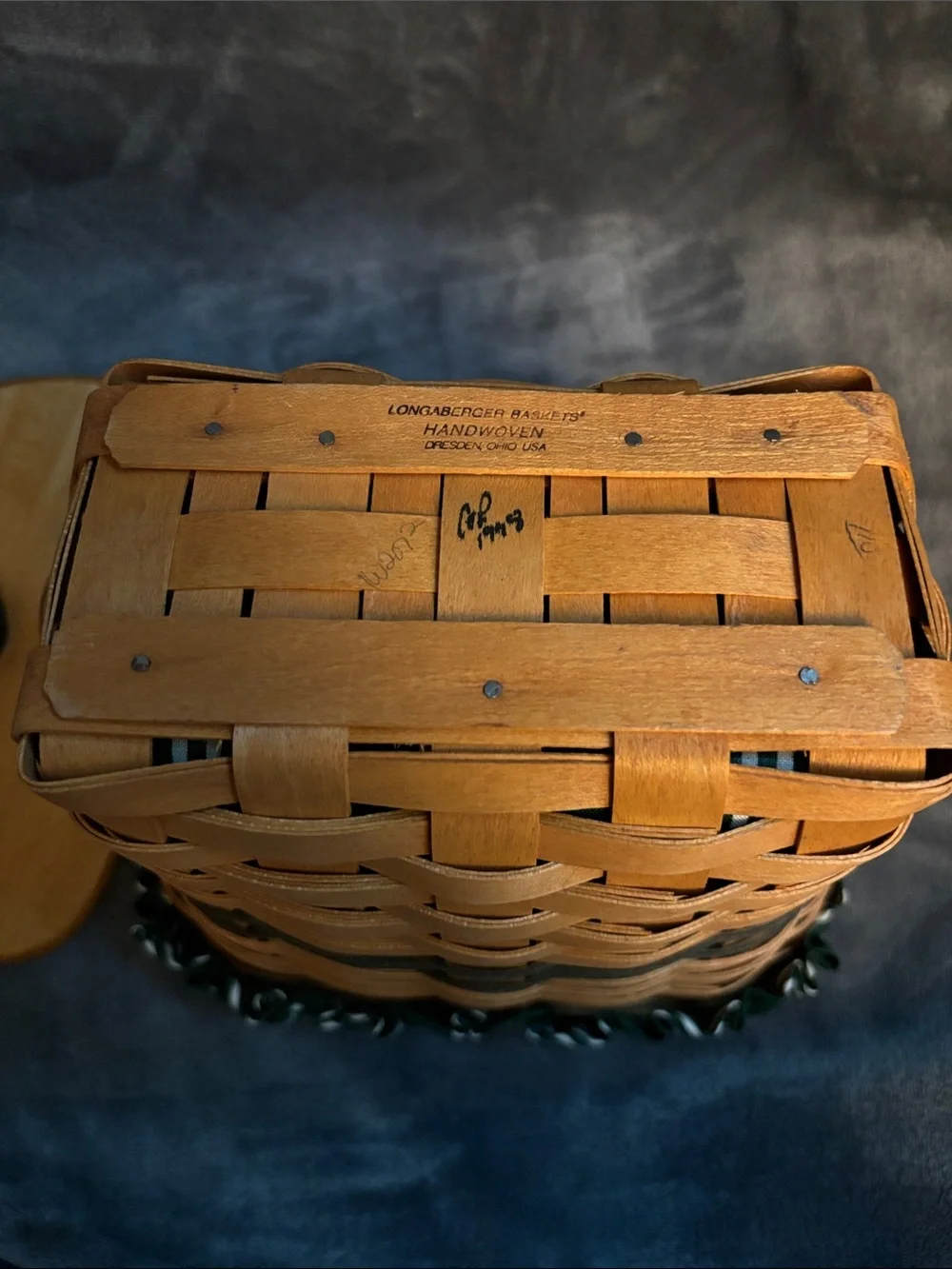 Longaberger Green and Oak Woven Basket with Lid and Handle